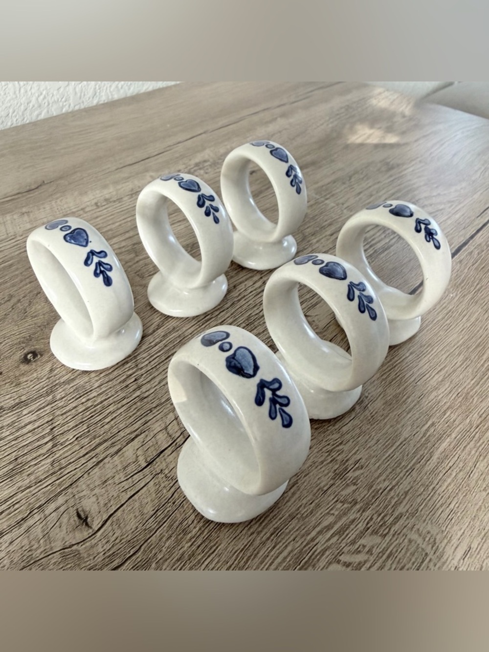 Pfaltzgraff Yorktowne Ceramic Napkin Rings Set of 6